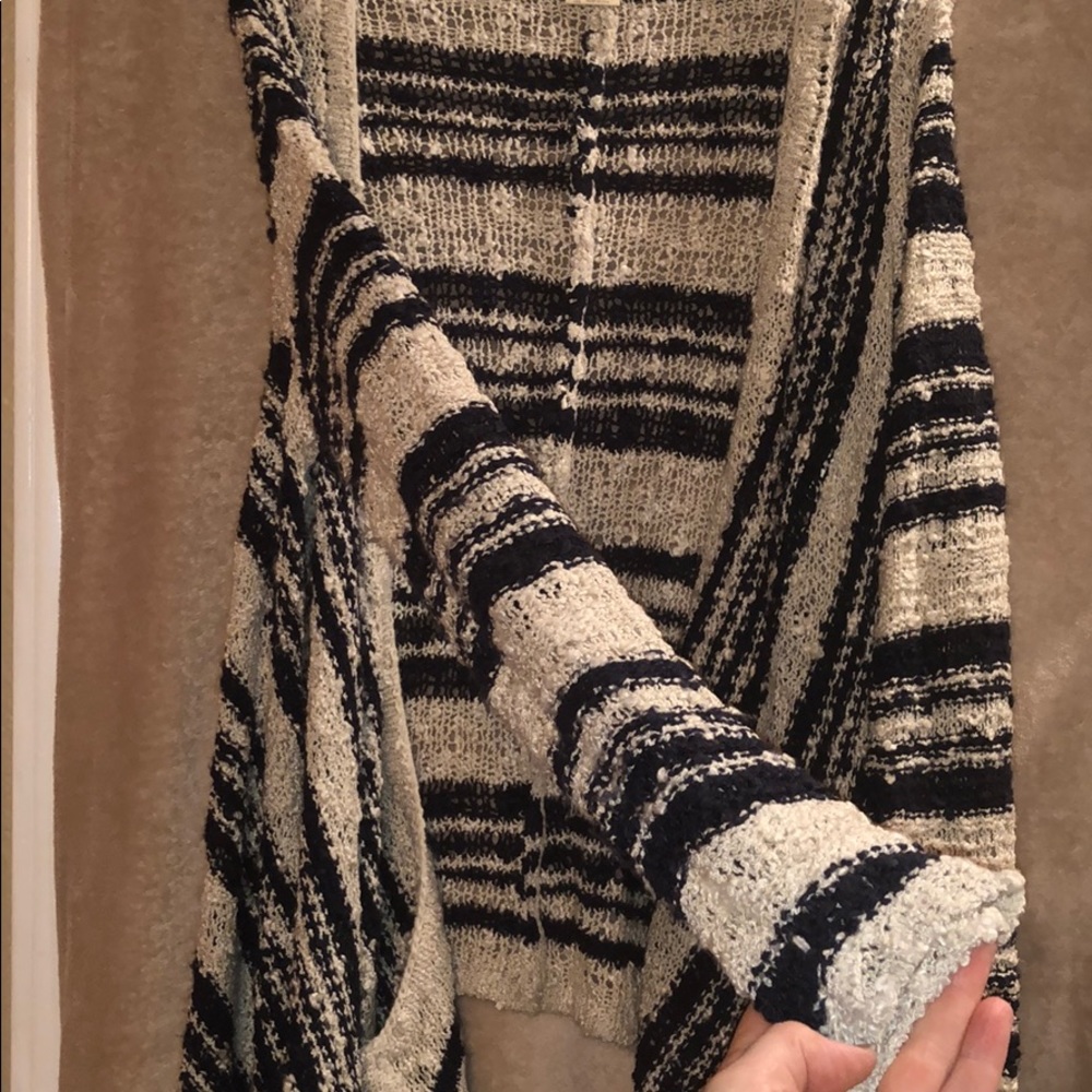O’Neall Cardigan